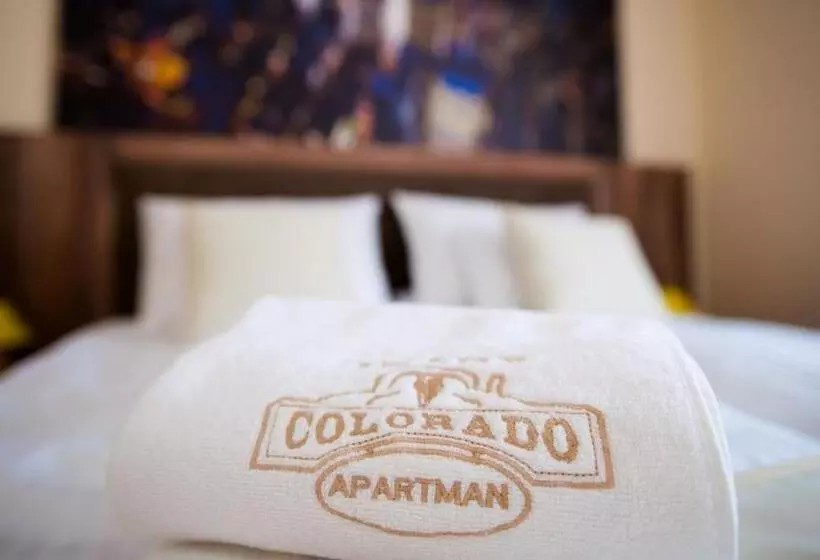 Aamiaismajoitus (B&B) Irány Colorado Apartman