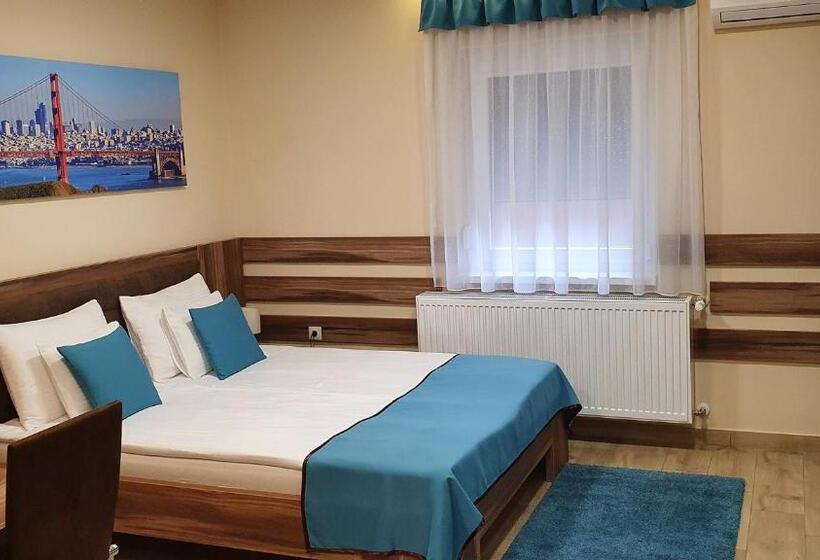 住宿加早餐  Irány Colorado Apartman