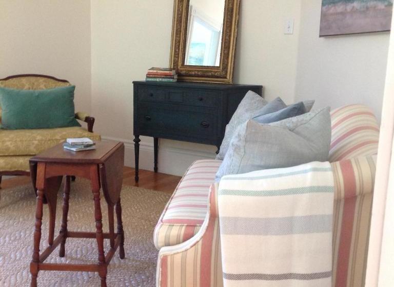 Bed and Breakfast The Library Inn