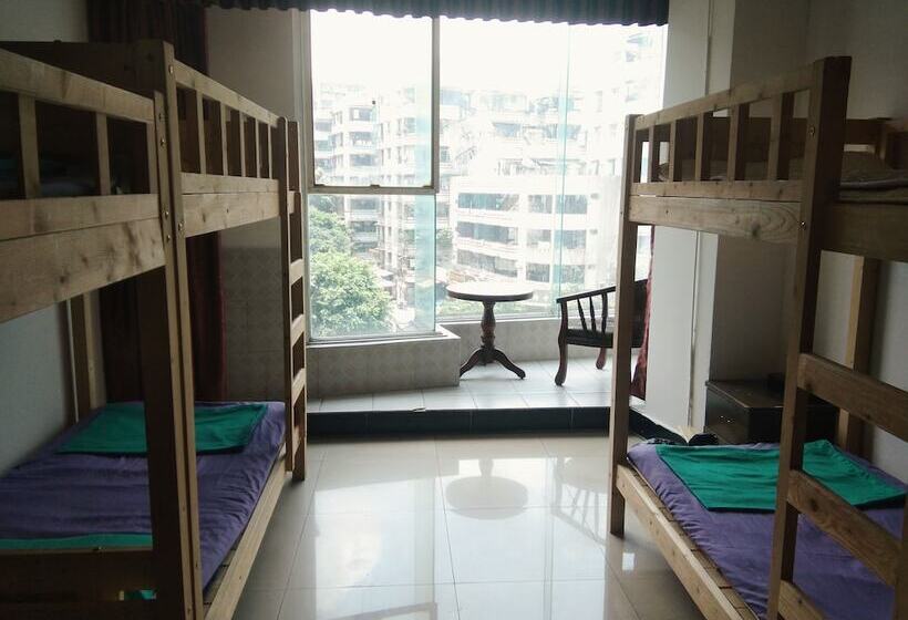 Foshan School Age Youth Hostel