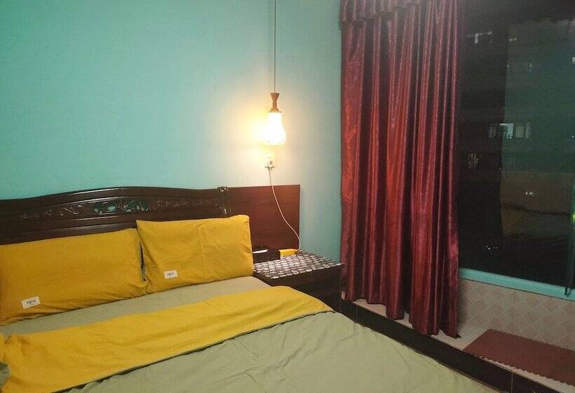 Foshan School Age Youth Hostel