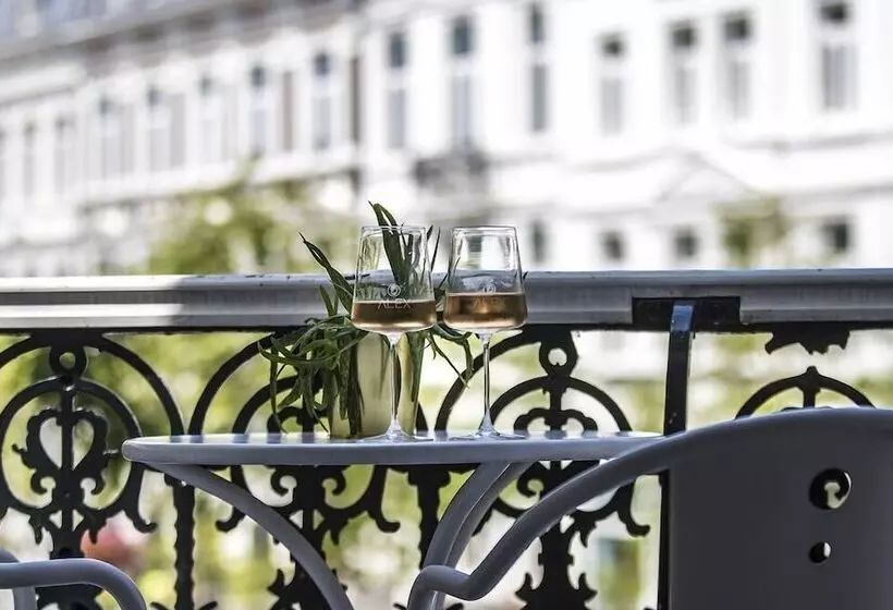 Hotelli Alex Maastricht