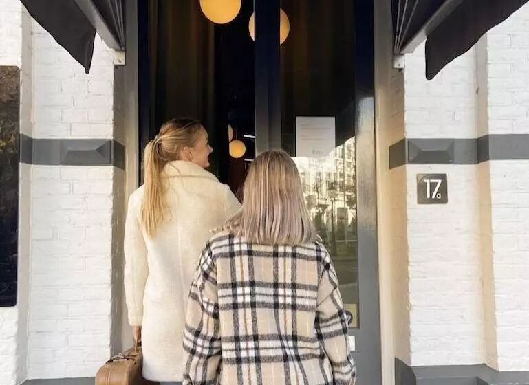 Hotelli Alex Maastricht