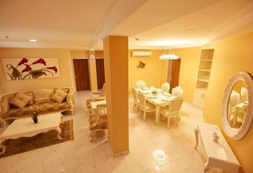 هتل Belanova Apartments And Suites