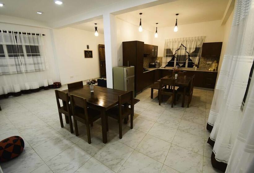 בית מלון כפרי Ranvil