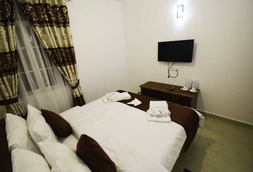 בית מלון כפרי Ranvil