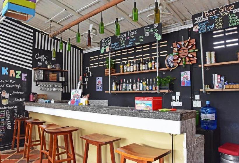 Mad Monkey Kampot Hostel Adults Only