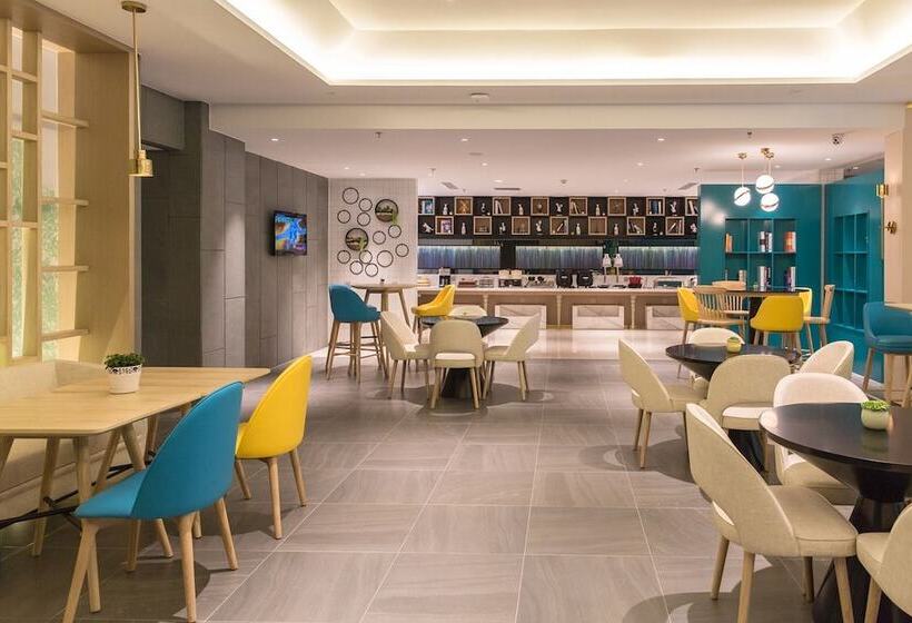 Magnotel The City Government Huludao