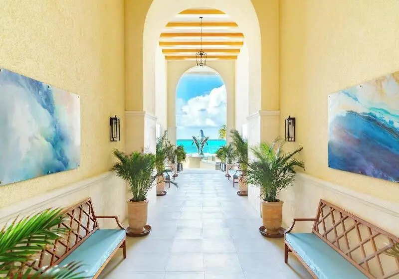 هتل Beachfront At Windsong On The Reef