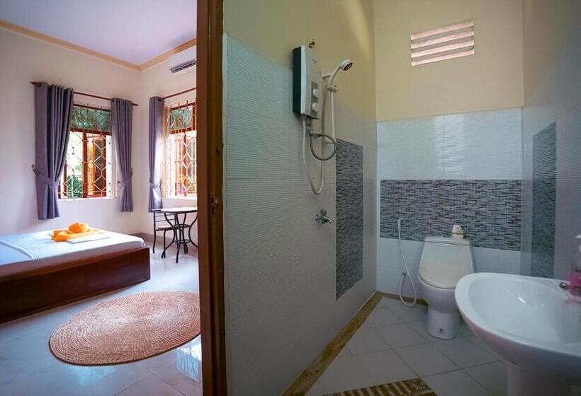 فندق صغير Karma Traders Kampot