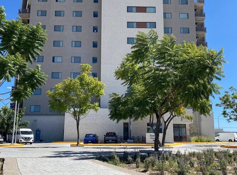 Hotel Fairfield Inn & Suites By Marriott Aguascalientes