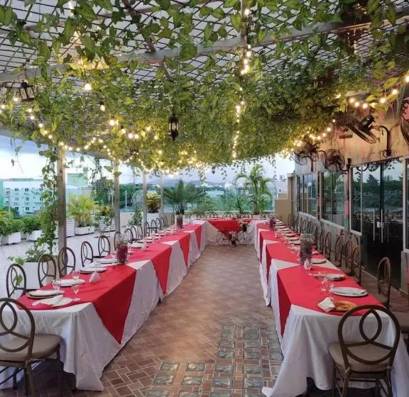 هتل Quarta Avenida