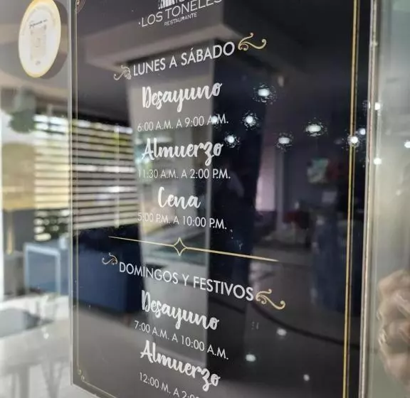 هتل Quarta Avenida