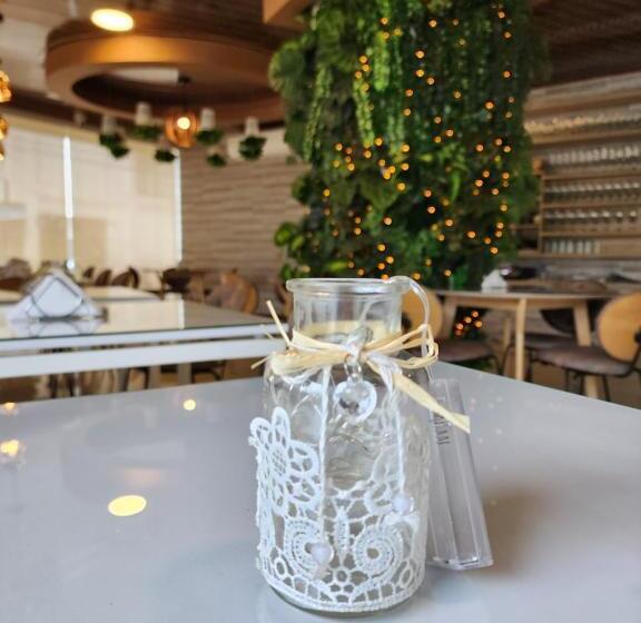 هتل Quarta Avenida