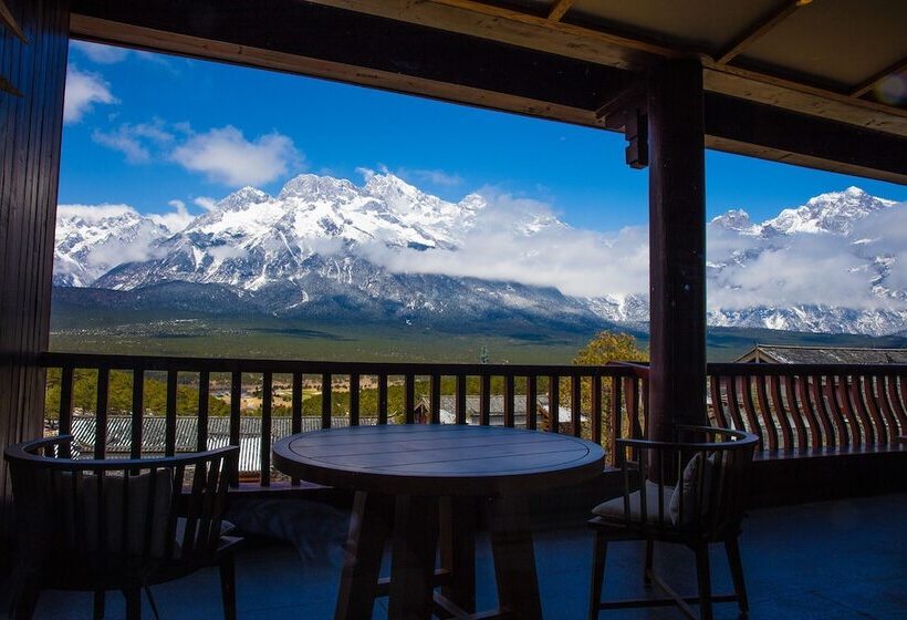 Hotel Jinmao Pureal Mountain Liiang