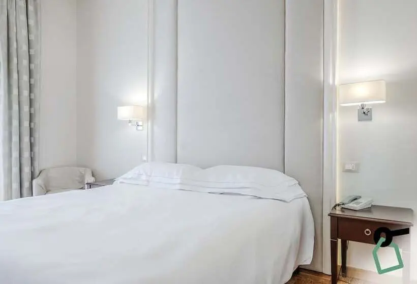 ホテル Hotiday Room Collection   Mediterranee Alassio