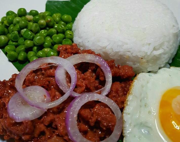 민박 The Half House By Elmar Cabin