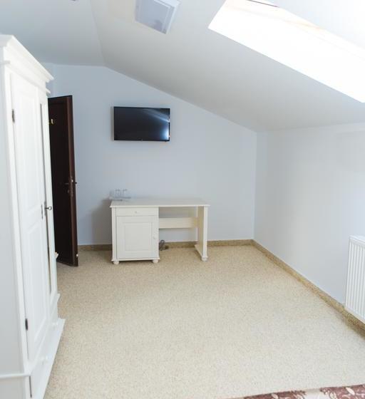 هتل Pensiunea Dallas