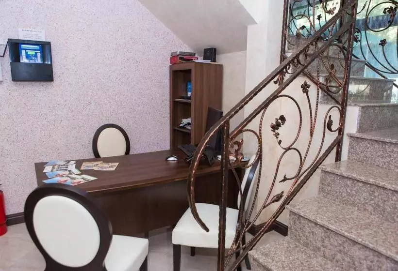 Hotel Pensiunea Dallas