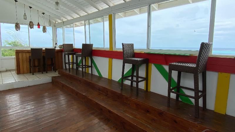 هتل On Vacation Magic Hill