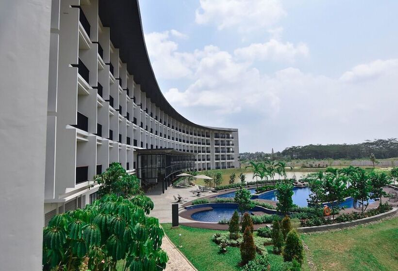 בית מלון כפרי Santika Premiere Bandara  Palembang