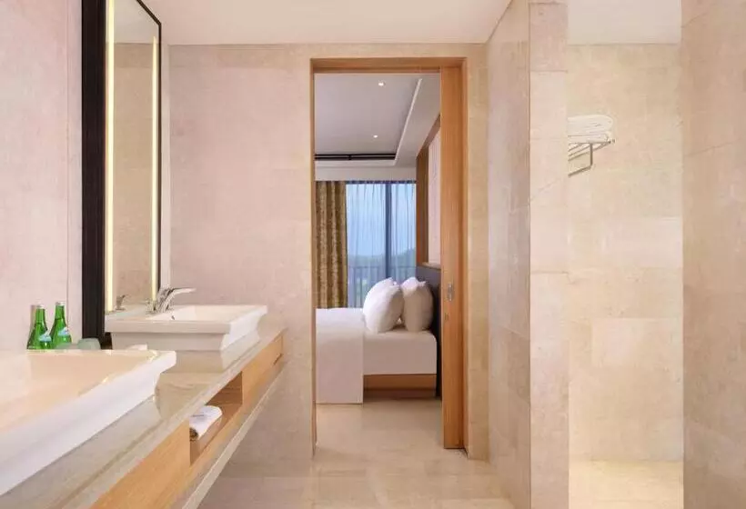 Hotelli Santika Premiere Bandara  Palembang