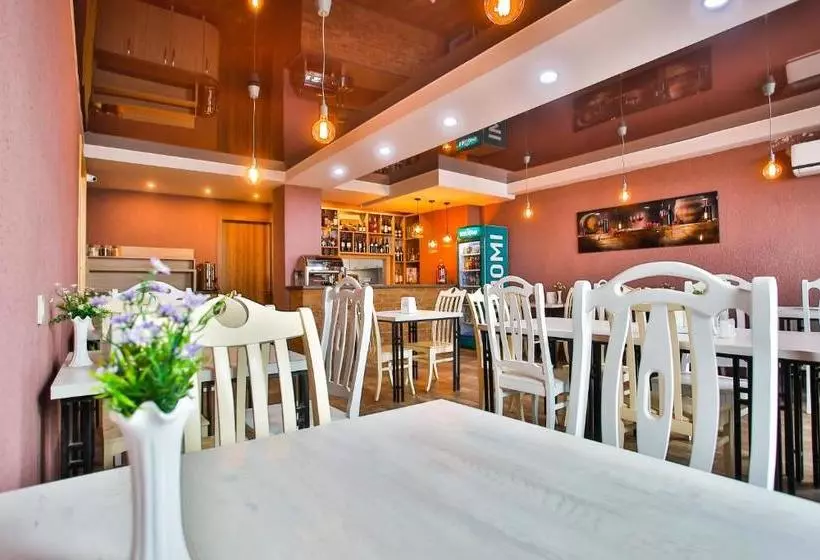 هتل Terrace Kutaisi