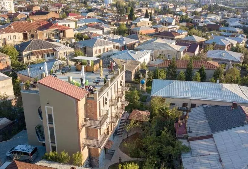 هتل Terrace Kutaisi