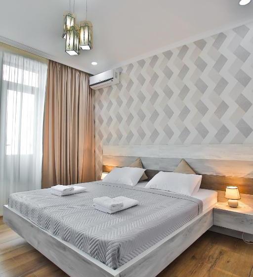 בית מלון כפרי Terrace Kutaisi