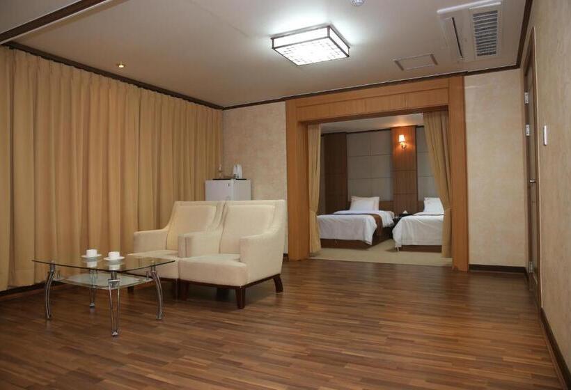 فندق Uljin Grand