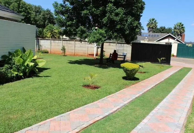 The Hawks Bed And Breakfast