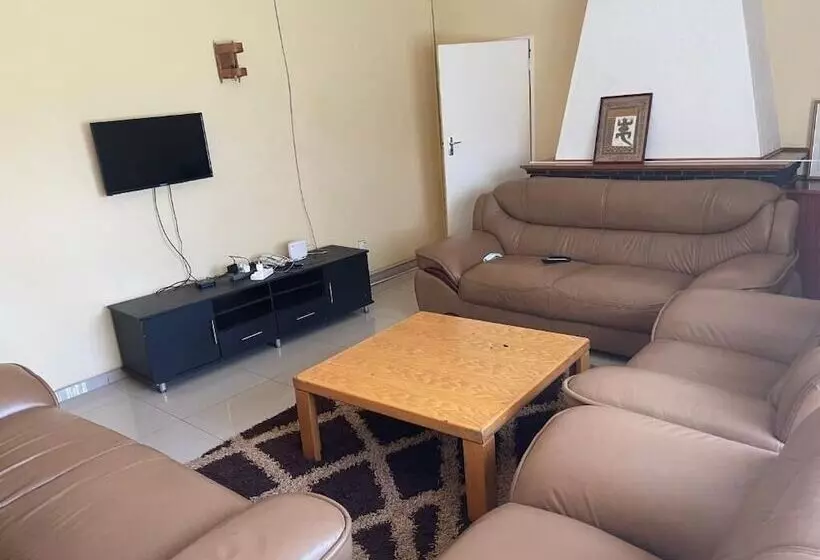 The Hawks Bed And Breakfast