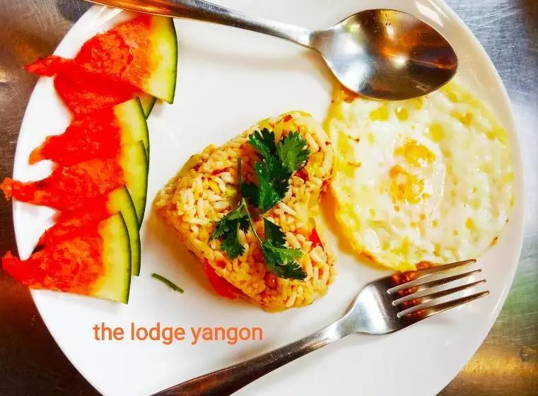 The Lodge Yangon Hostel