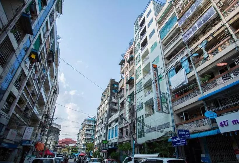 The Lodge Yangon Hostel