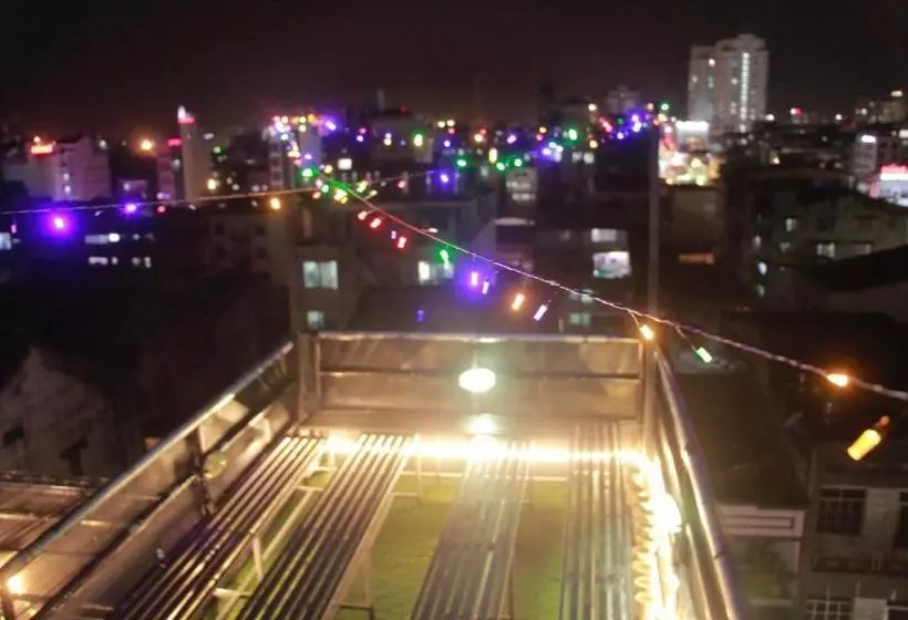 The Lodge Yangon Hostel