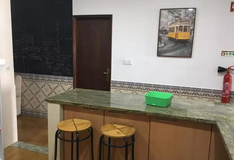تختخواب و صبحانه Estrela20 Guest House
