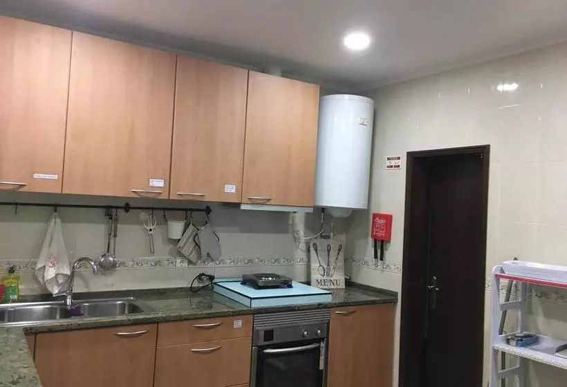 تختخواب و صبحانه Estrela20 Guest House