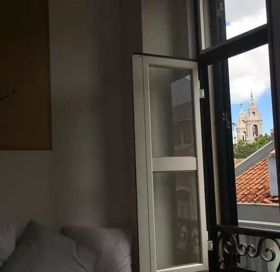 تختخواب و صبحانه Estrela20 Guest House