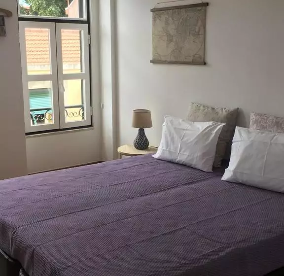 تختخواب و صبحانه Estrela20 Guest House