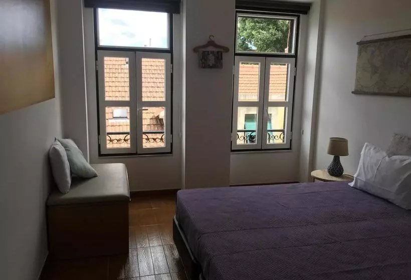 تختخواب و صبحانه Estrela20 Guest House