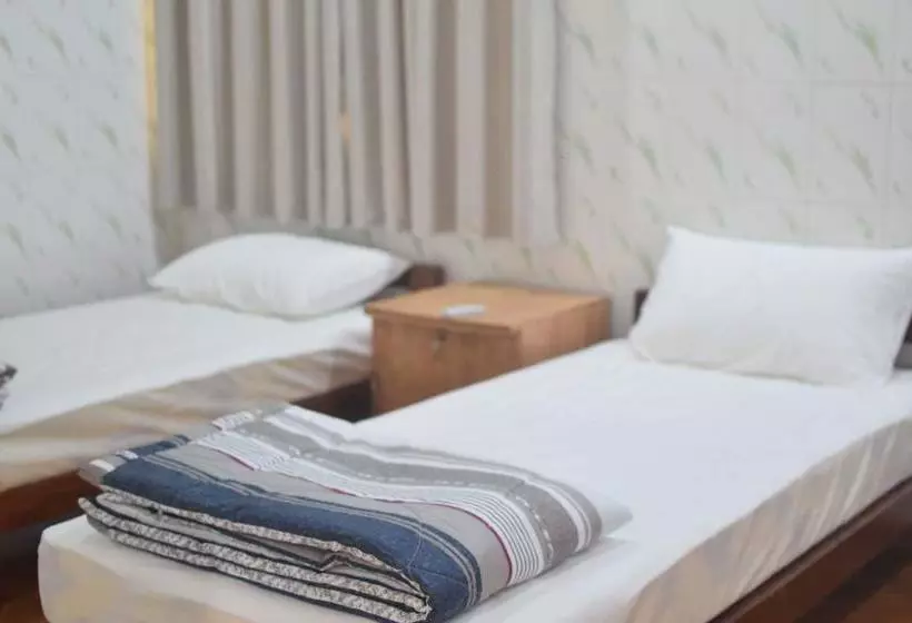 Celia Hostel Mandalay