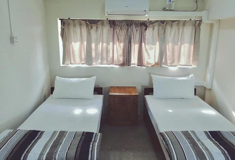 Celia Hostel Mandalay