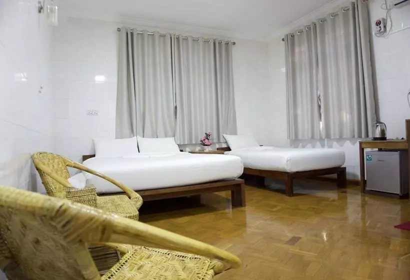 Celia Hostel Mandalay
