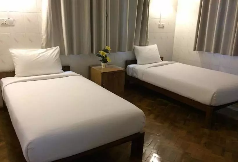 Celia Hostel Mandalay