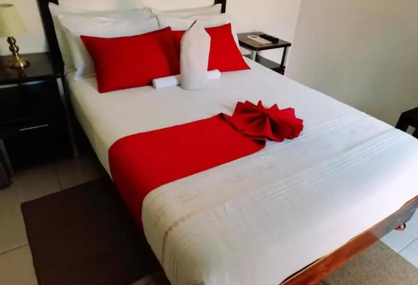 Mashusha Bed & Breakfast