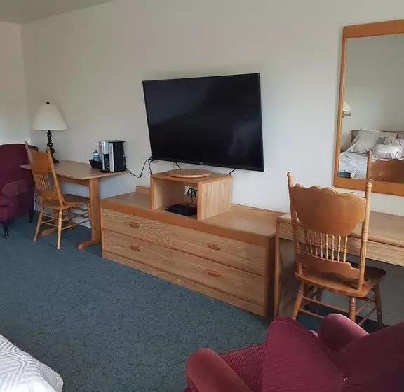 モーテル Covered Bridge Inn & Suites