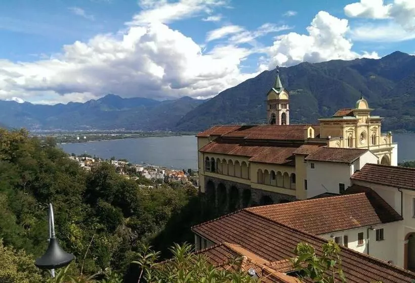 ベッドアンドブレックファースト Rooms Al Festival