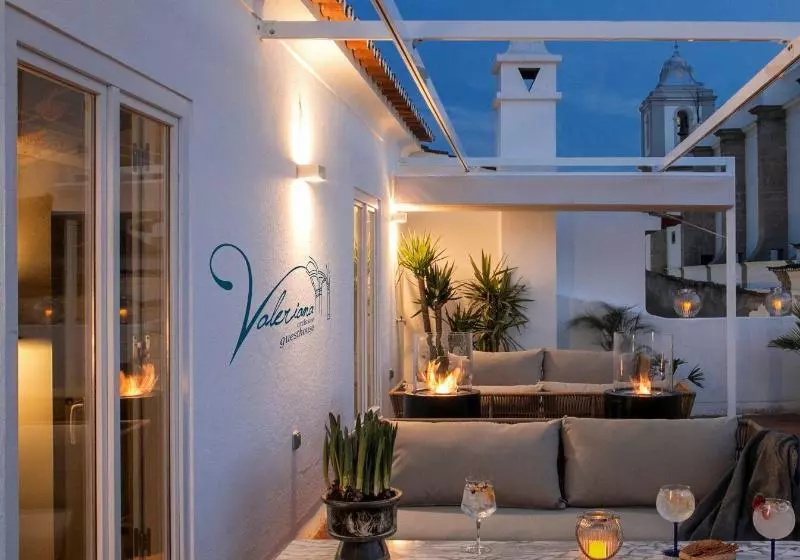 تختخواب و صبحانه Valeriana Exclusive Guesthouse