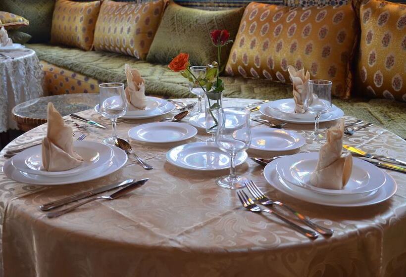 فندق El Kasbah Souiria