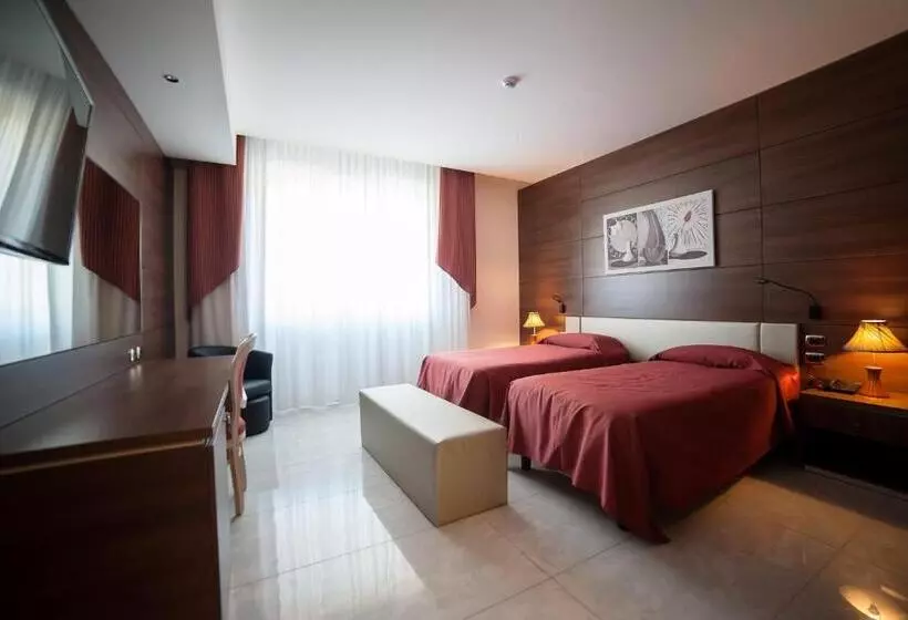 Hotelli Family Center